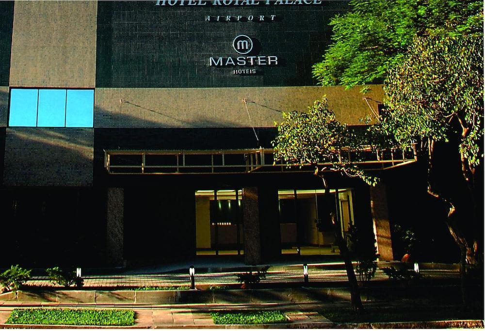 Master Royal - Aeroporto Hotel Porto Alegre Buitenkant foto